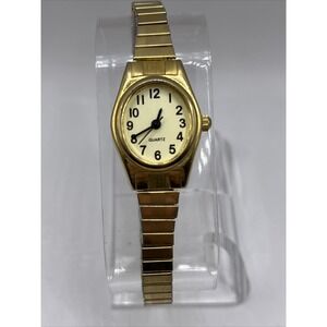 White Stag Women's Quartz Watch Gold Stretch Band 19mm Case- New Battery